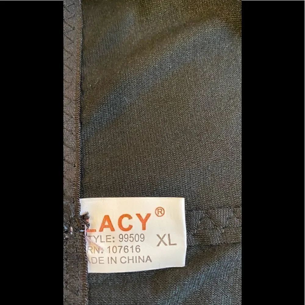🛍Lacy assorted Embroidery Design Panties Size XL - Picture 9 of 9